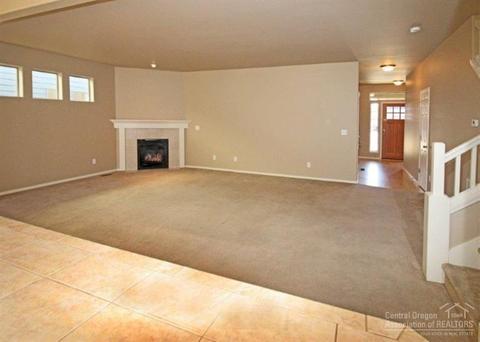 62025 Quail Run Pl, Bend, OR 97701 photo 4