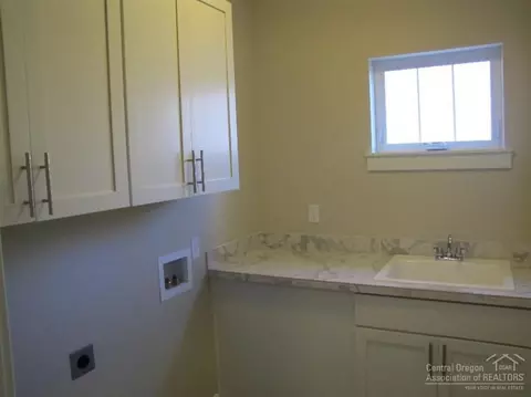 61077 Ruby Peak Ln, Bend, OR 97702 photo 15