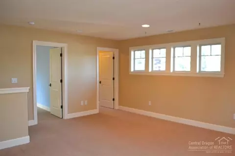 2186 NW High Lakes Loop, Bend, OR 97701 photo 16