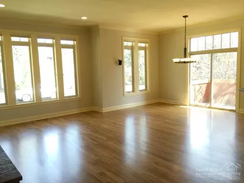 2186 NW High Lakes Loop, Bend, OR 97701 photo 5