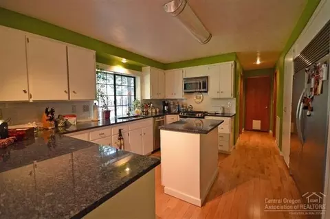 14852 Doubletree, Sisters, OR 97759 photo 10