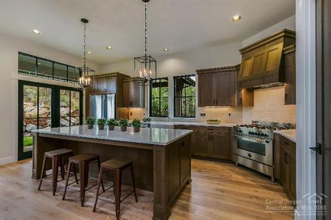 2663 NW Niagara Ct, Bend, OR 97703 photo 7