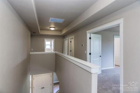 60334 Hedgewood Ln, Bend, OR 97702 photo 14