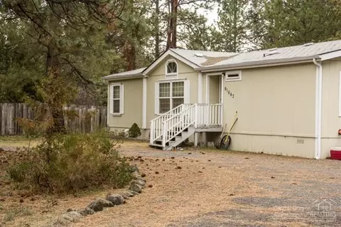 61643 Cherrywood Ln, Bend, OR 97702 photo 2