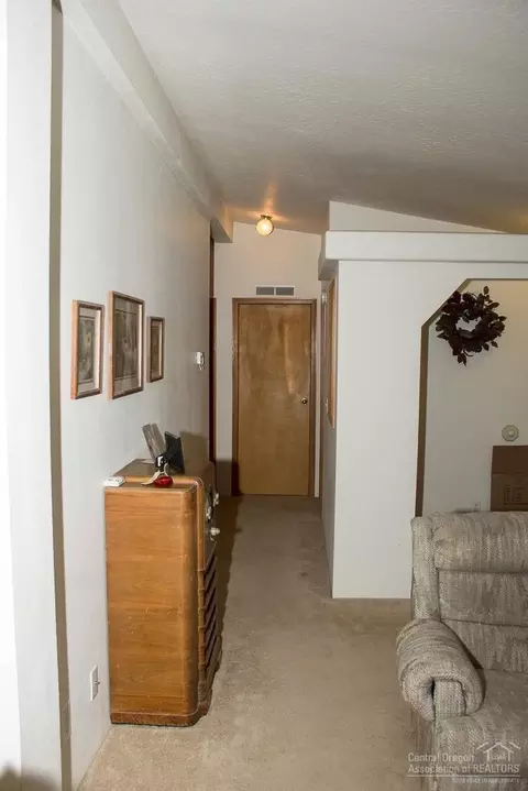 61643 Cherrywood Ln, Bend, OR 97702 photo 10