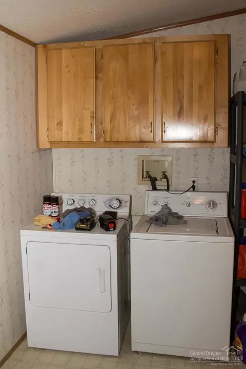 61643 Cherrywood Ln, Bend, OR 97702 photo 19