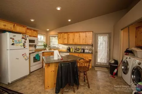 16446 Cassidy Dr, La Pine, OR 97739 photo 6
