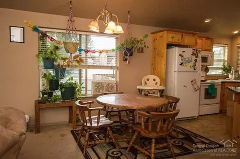 16446 Cassidy Dr, La Pine, OR 97739 photo 8