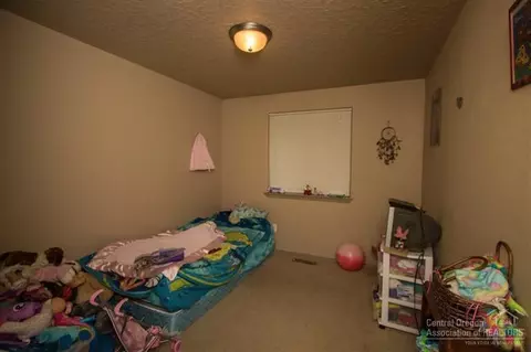 16446 Cassidy Dr, La Pine, OR 97739 photo 13