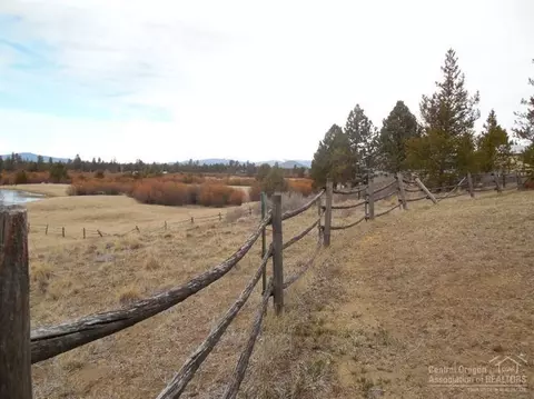 53163 Riverview Dr, La Pine, OR 97739 photo 12
