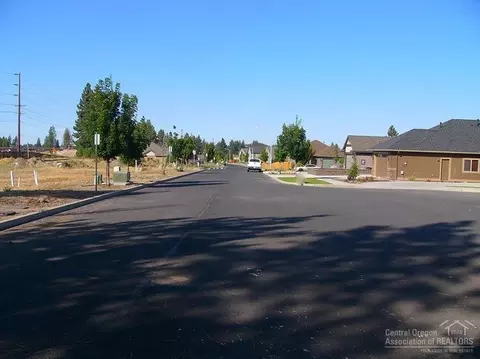 60919 Parrell Rd, Bend, OR 97702 photo 8