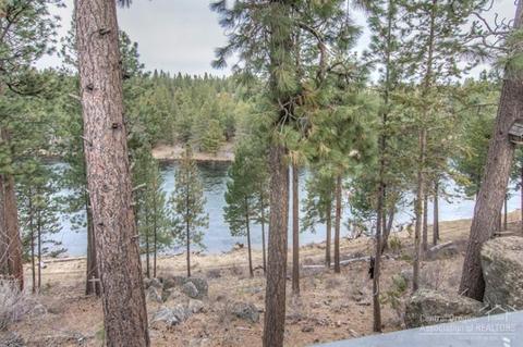 60671 SW River Bend Dr, Bend, OR 97702 photo 4