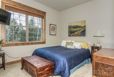 60671 SW River Bend Dr, Bend, OR 97702 photo 21