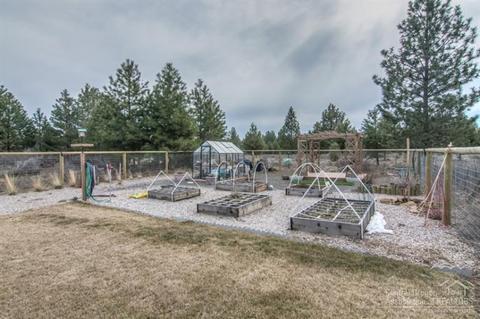 60671 SW River Bend Dr, Bend, OR 97702 photo 24