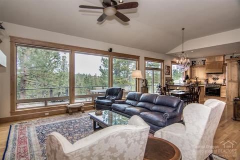 60671 SW River Bend Dr, Bend, OR 97702 photo 12