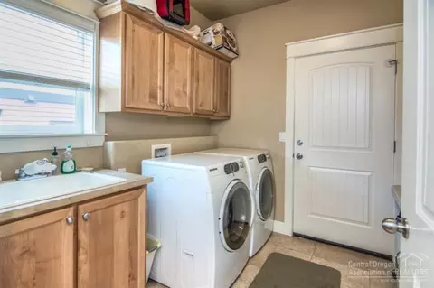 63208 Logan Ave, Bend, OR 97701 photo 12