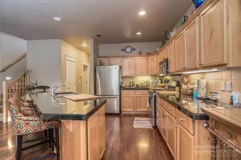 63208 Logan Ave, Bend, OR 97701 photo 9
