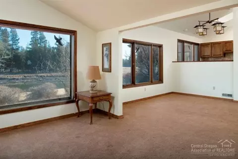 55685 Gatehouse Ln, Bend, OR 97707 photo 12