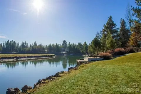55685 Gatehouse Ln, Bend, OR 97707 photo 8