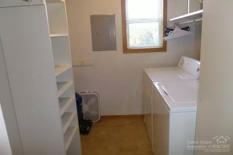 1443 NW Juniper St #7, Bend, OR 97701 photo 8