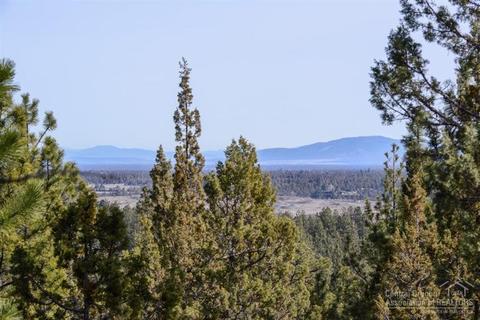 19135 Doe Ln, Bend, OR 97701 photo 3