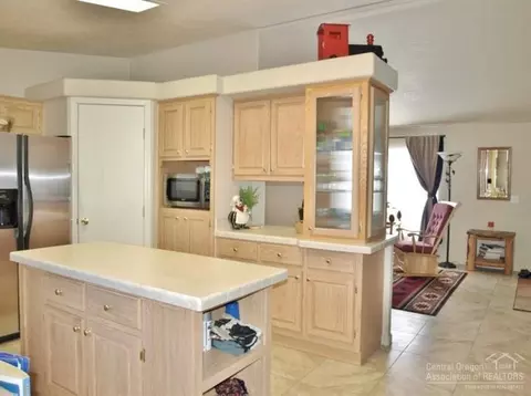 60283 Cinder Butte Rd, Bend, OR 97702 photo 7
