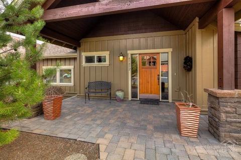 61452 Elder Ridge St, Bend, OR 97702 photo 2