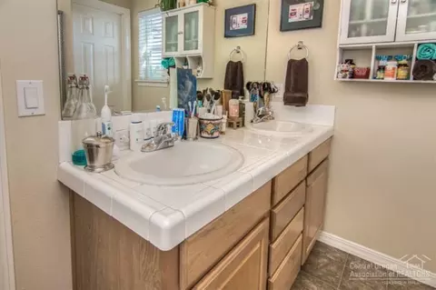 61164 Foxglove Loop, Bend, OR 97701 photo 18