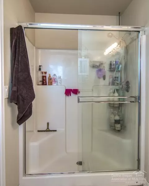 61164 Foxglove Loop, Bend, OR 97701 photo 19