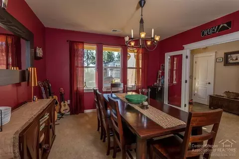 61139 Kepler St, Bend, OR 97702 photo 4
