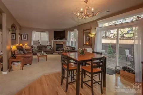 61139 Kepler St, Bend, OR 97702 photo 8