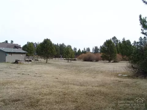 53824 Pine Grove Rd, La Pine, OR 97739 photo 5