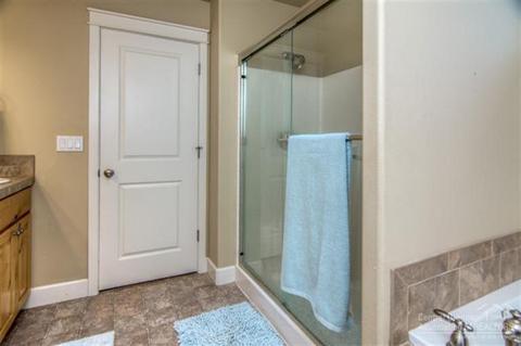 20963 NE Yeoman Rd, Bend, OR 97701 photo 17