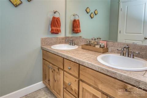 20963 NE Yeoman Rd, Bend, OR 97701 photo 21