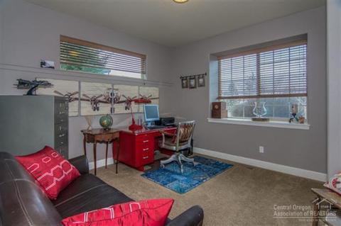 20963 NE Yeoman Rd, Bend, OR 97701 photo 11