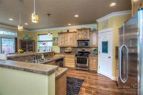 20963 NE Yeoman Rd, Bend, OR 97701 photo 5