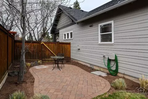 2609 NW High Lakes Loop, Bend, OR 97701 photo 24