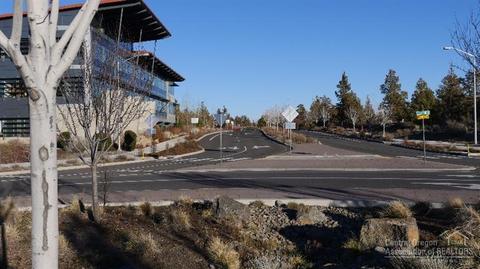 20901 NE Cooley, Bend, OR 97701 photo 10
