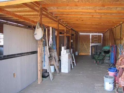 65211 94th St, Bend, OR 97701 photo 7