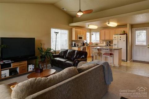 20648 Daisy Ln, Bend, OR 97702 photo 7