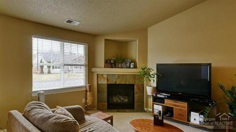 20648 Daisy Ln, Bend, OR 97702 photo 8