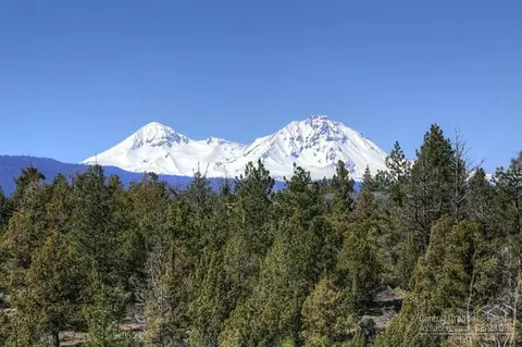 4042 NW Northcliff, Bend, OR 97701 photo 1