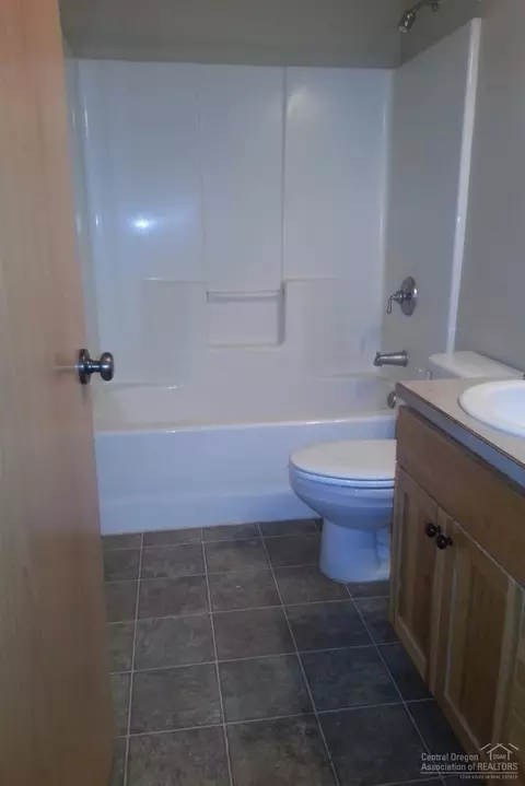 20581 Dylan Loop, Bend, OR 97702 photo 7