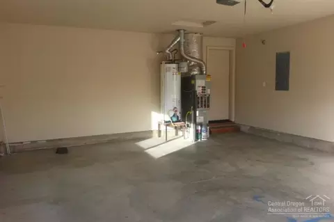 20581 Dylan Loop, Bend, OR 97702 photo 12