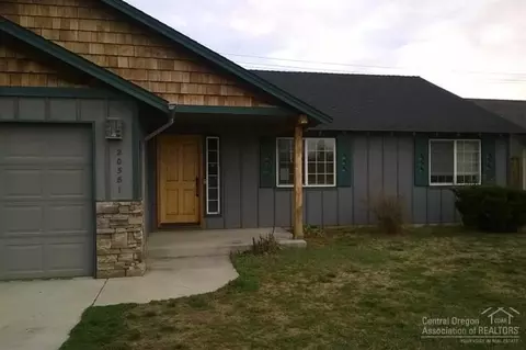 20581 Dylan Loop, Bend, OR 97702 photo 2