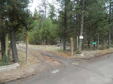 15415 Deer Ave, La Pine, OR 97739 photo 3