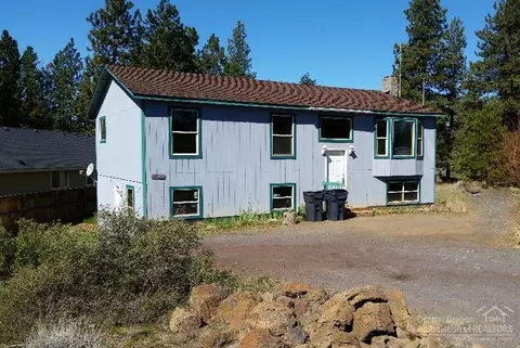 19638 Apache Rd, Bend, OR 97702 photo 1