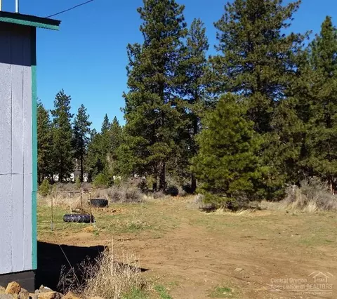19638 Apache Rd, Bend, OR 97702 photo 4