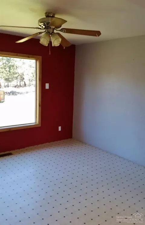 19638 Apache Rd, Bend, OR 97702 photo 10
