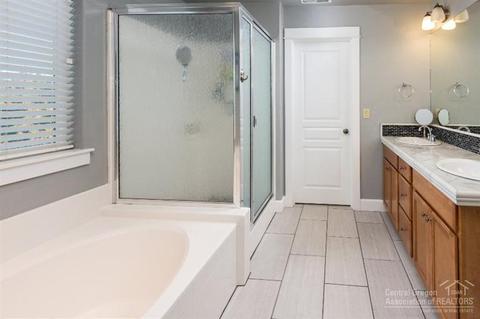 20438 Murphy Rd, Bend, OR 97702 photo 5